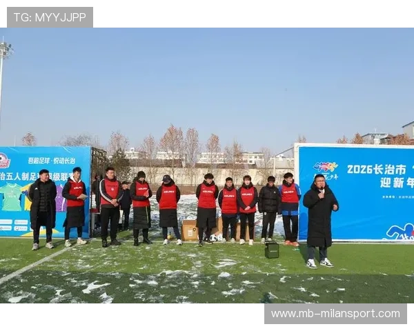 “足球公益行动深入农村，助力青少年梦想实现”，足球公益事业